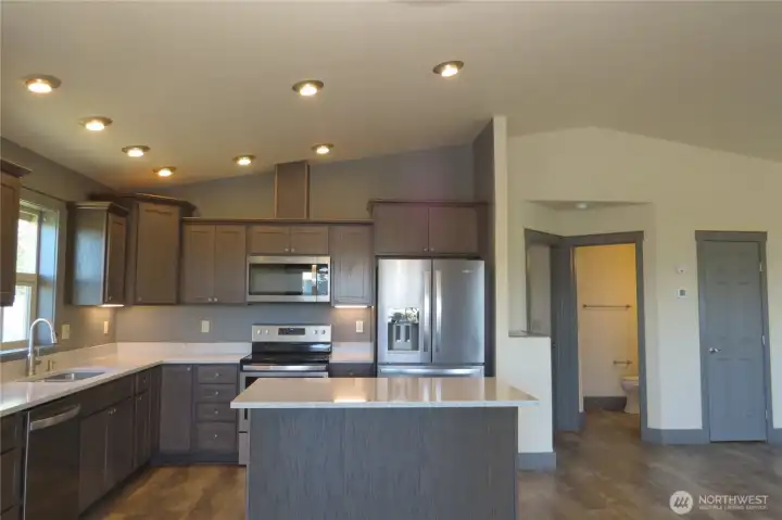 The contemporary kitchen i9s a standout geaturing soft close Lyndale Oak Colin Grey Cbinetry! The contemporary kitchen i9s a standout geaturing soft close Lyndale Oak Colin Grey Cbinetry!