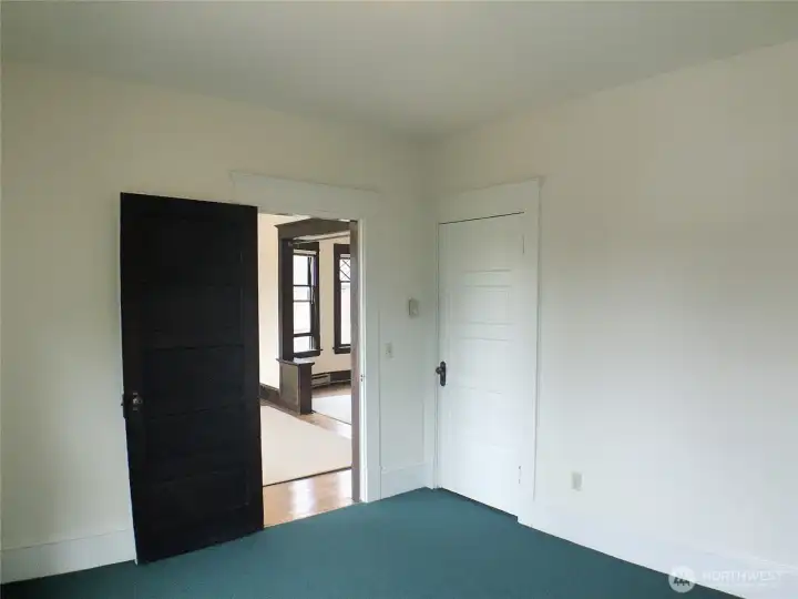 910 (upstairs unit)
