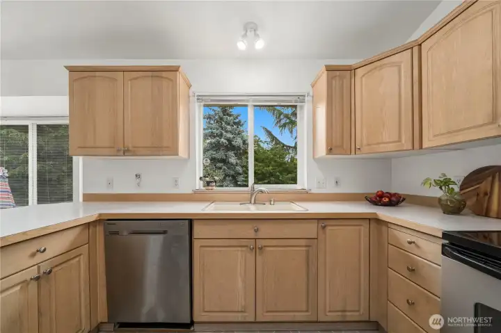 All appliances stay! All appliances stay!