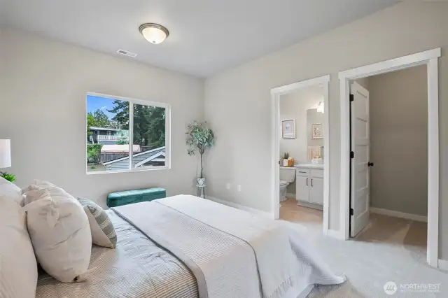 Photographs are for illustrative purposes only. Features, finishes, interior/exterior colors, landscaping and floorplan shown may vary from actual homes built.