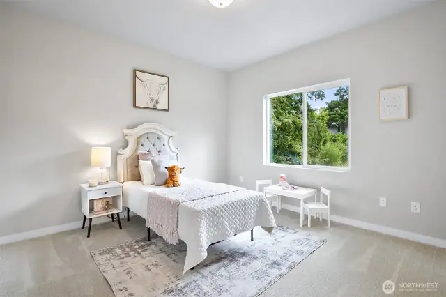 Photographs are for illustrative purposes only. Features, finishes, interior/exterior colors, landscaping and floorplan shown may vary from actual homes built.