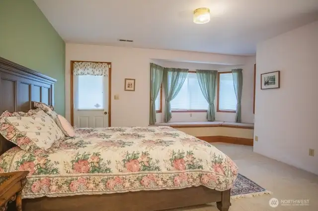 second bedroom