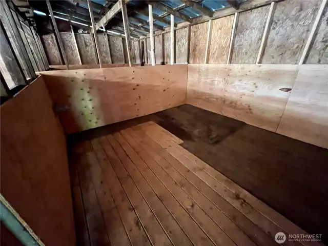 Small animal stall with recent repairs—rotted boards replaced for a safe, ready-to-use space.