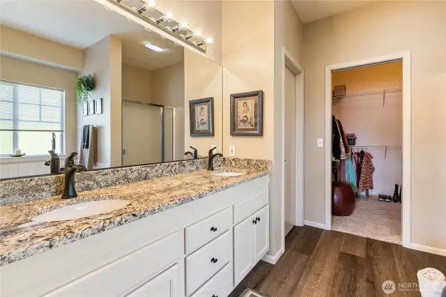 Primary ensuite bathroom