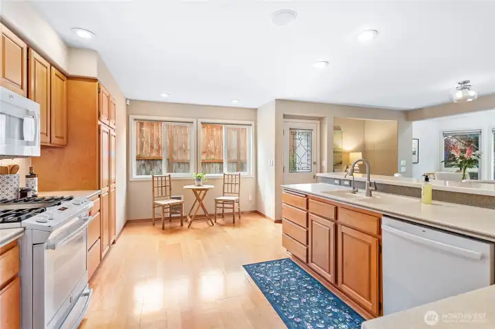 Sweet kitchen dining nook space, adding to the many options for enjoying your meals and entertaining.