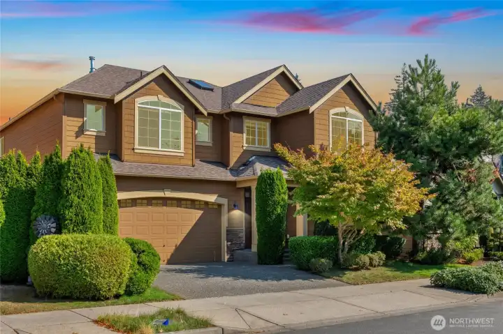 Beautifully maintained Murray Franklyn home perfectly positioned across from a park.