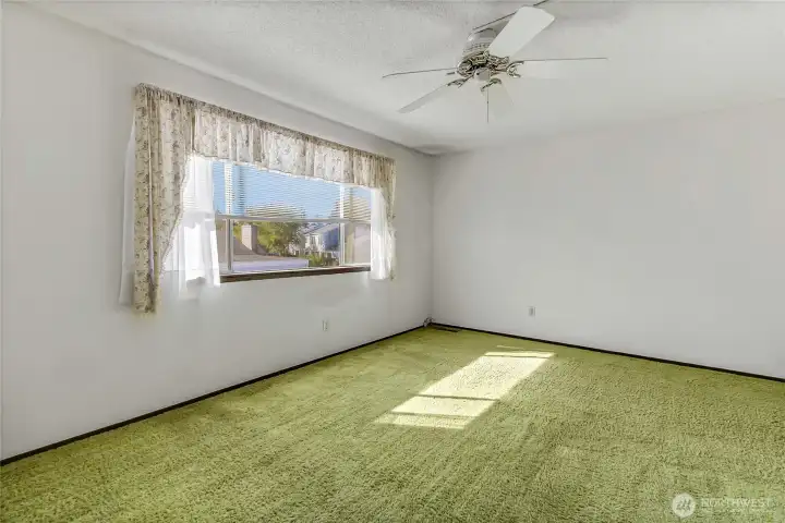 Large primary bedroom