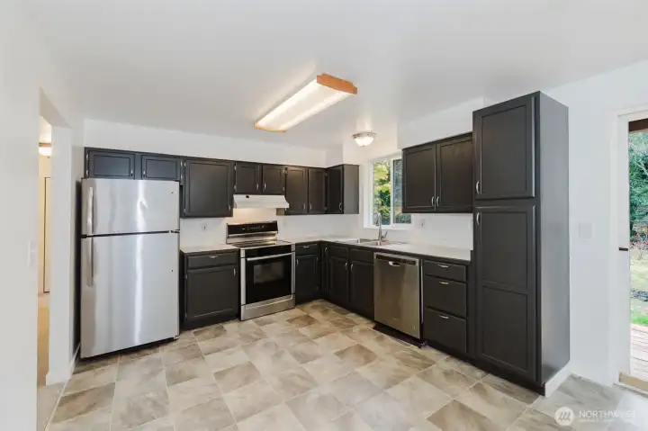 Kitchen with newer cabinets
