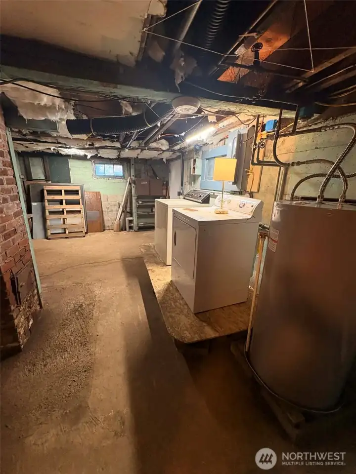 Unfinished basement has good ceiling height.  Finish this for more livable square footage.