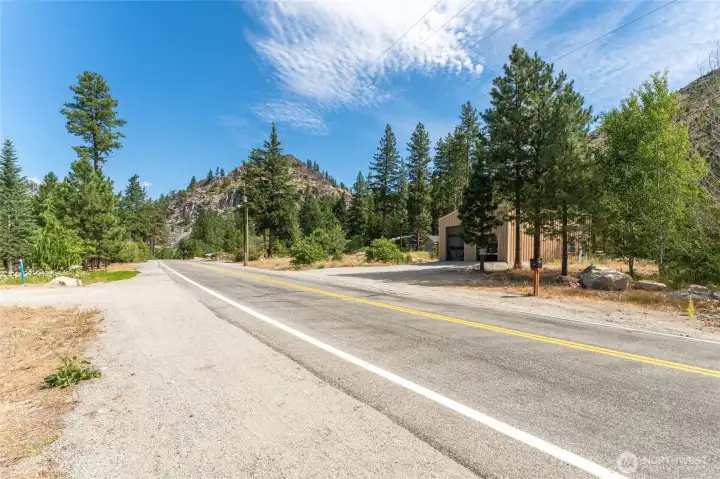 Just off Entiat River Rd, plowed for great year-around access.