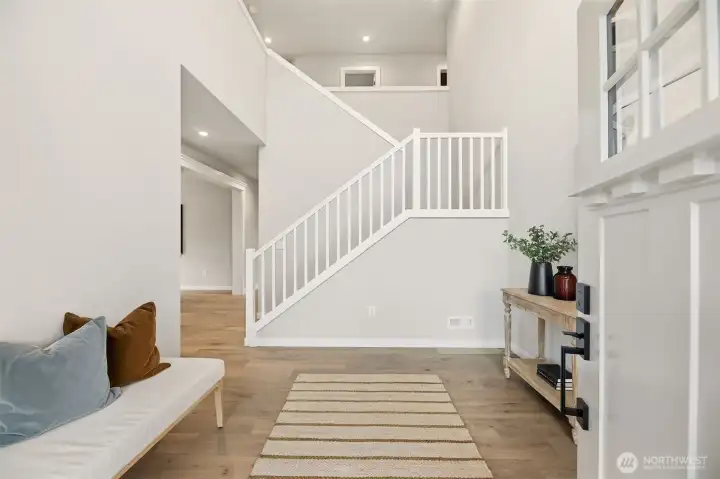nice bright entry