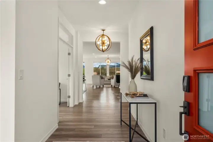 Welcome to the gorgeous Elate, gleaming Engineered floors (throughout), generous spaces, stunning designer lighting and views overlooking the scenic permanent greenspace abound!
