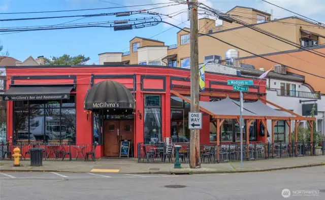 Within steps to dining, boutiques, coffee shops & bakeries.