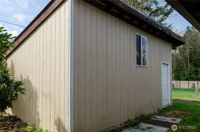 Extra Single Garage