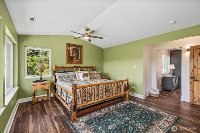 Spacious primary suite