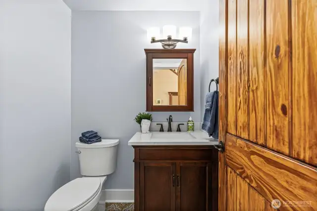 main floor bathroom (fully remolded)