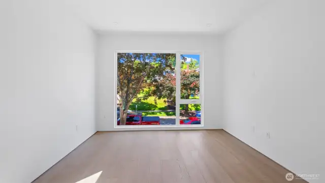 Primary Bedroom ( Floor 2)