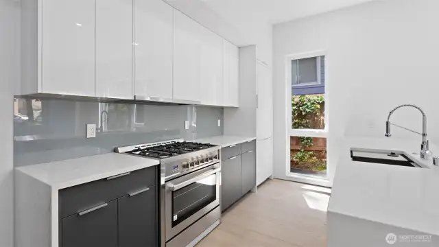 Brand New Stainless Steel Appliances!