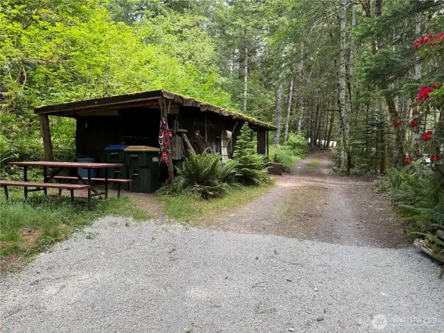 Stoarge shed on adjoining second parcel.