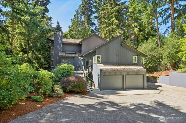Beautiful Home with 2 Car Garage and