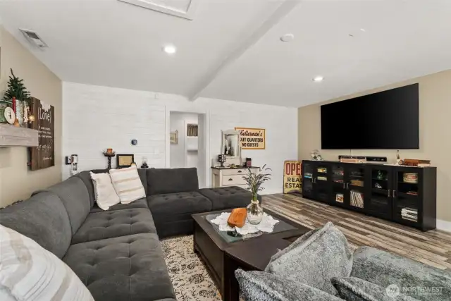 Family Room. Great for Entertaining