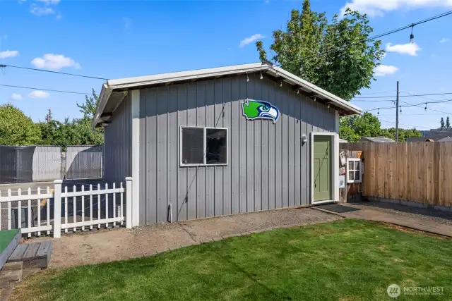 Detached Garage with Alley Access