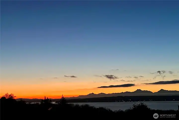 Enjoy expansive views of Puget Sound and the Olympic Mountains. Plus stunning sunsets!