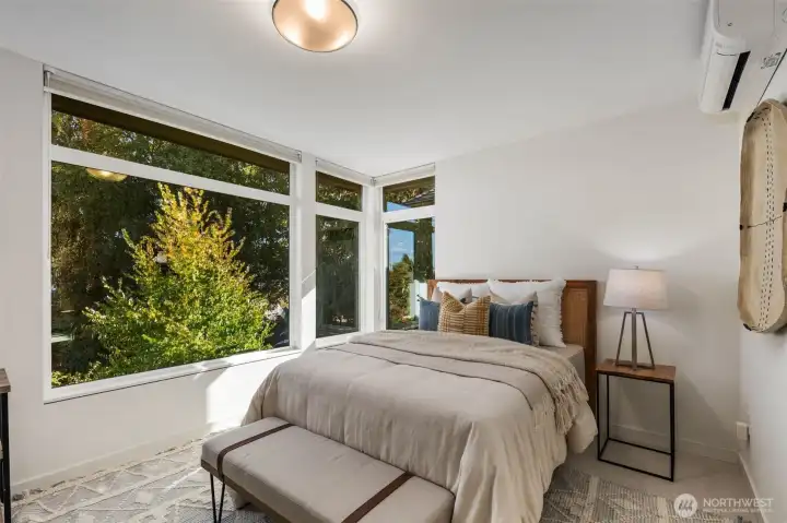 3rd upstairs bedroom