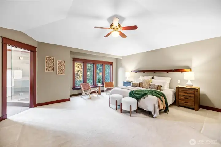 Primary suite with walk in closet.