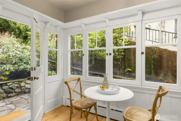 This is a sweet spot to have breakfast and watch the hummingbirds zoom by.