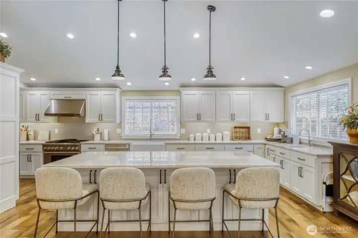 Super size island for entertaining.