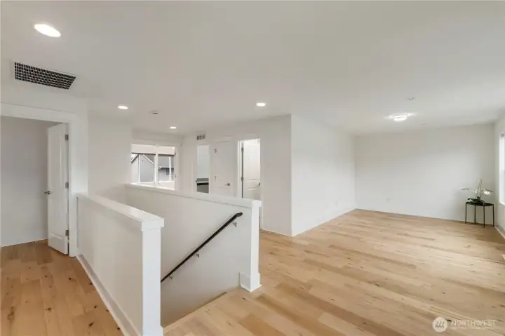 Second-floor  connecting to the open loft