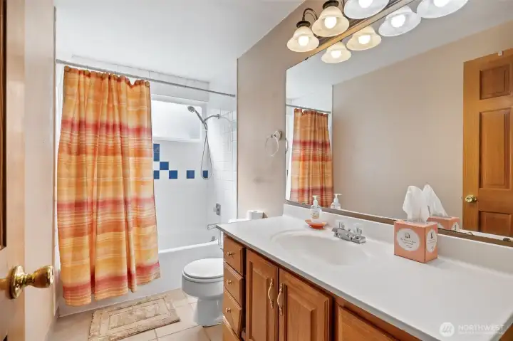 Full bath in Primary bedroom suite.