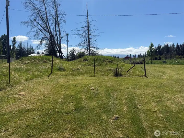 Back acreage