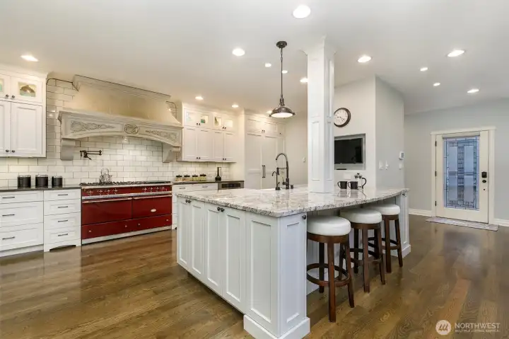 Kitchen Island with Seating