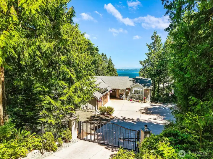 Welcome to 1103 Puget Dr. Built in 2016, this beautiful craftsman style home will impress all who pass through it's gate.