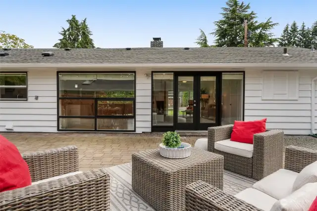 Private and spacious back patio. Tons of natural light and peak-a-boo view of the Cascades!