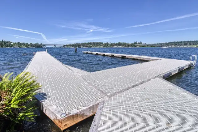 PRIVATE 100 foot dock. Not shared. Completely refurbished featuring new jet ski lifts included.