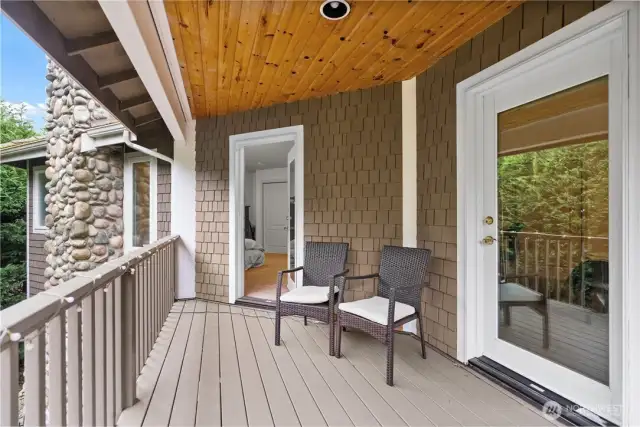 Deck off 2nd Bedroom