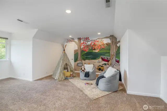 Bonus Room