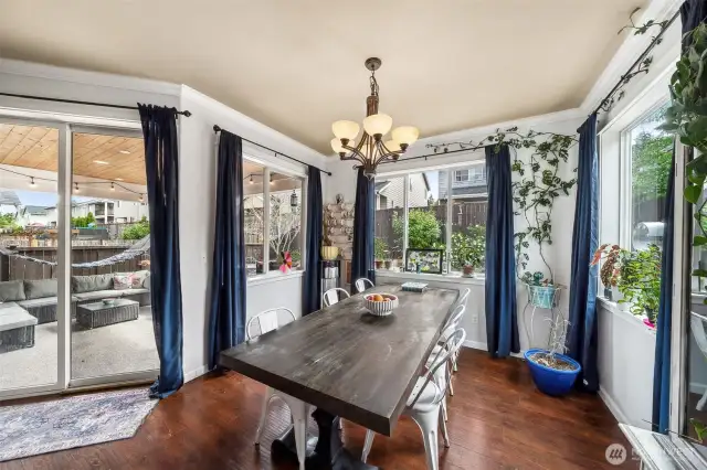Kitchen nook easily fits 6 chairs