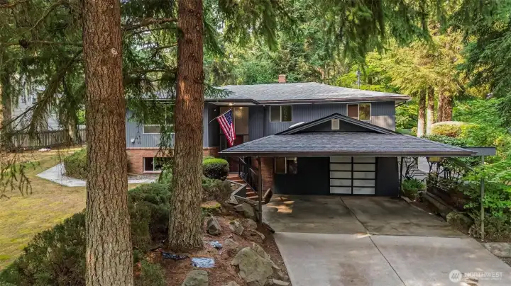 Beautiful home on beautiful lot in award winning school district