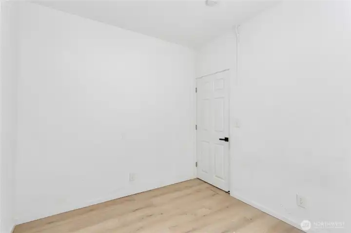 House - Bed 2