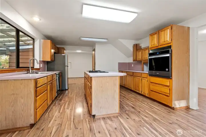 Spacious kitchen