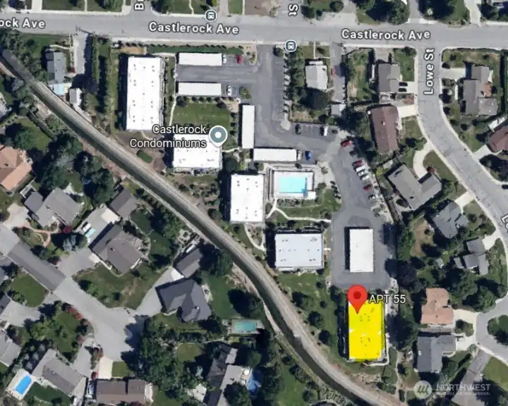 Overview of Castlerock Village Condos