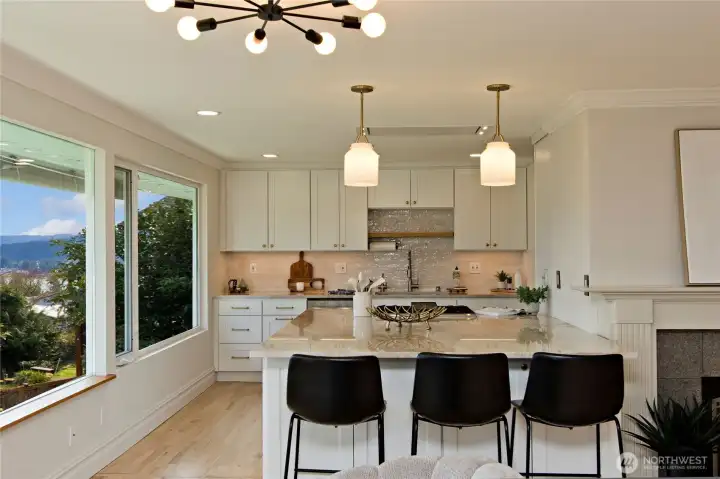 Fully remodeled 2025 chef’s kitchen with premium finishes.