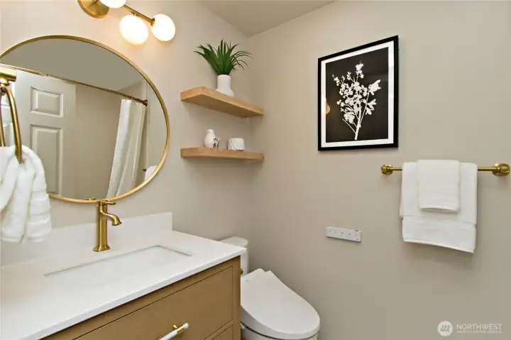 Fully remodeled full bath.