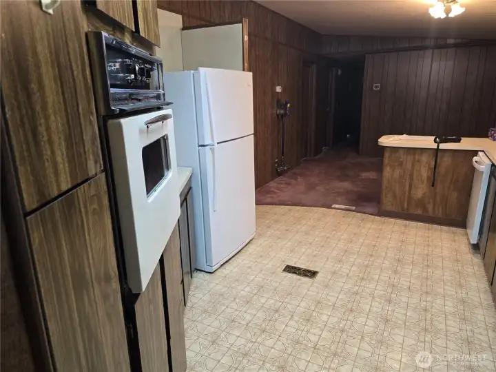 Kitchen Oven