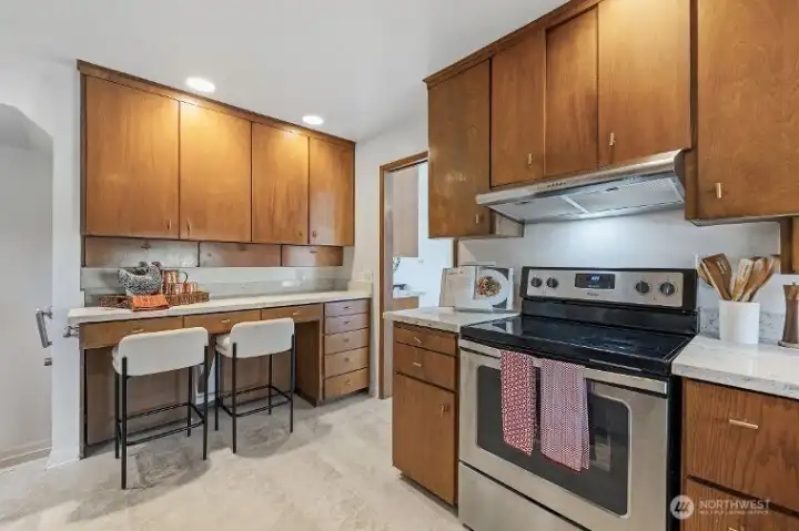 Kitchen with Eating Space