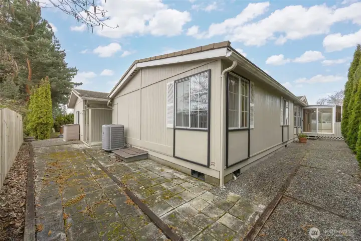 Easy keeper yard space.